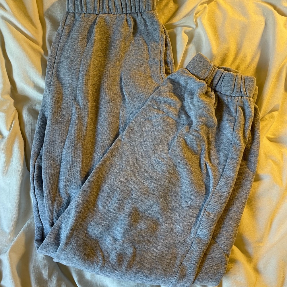 Brandy Melville/John Galt sweatpants